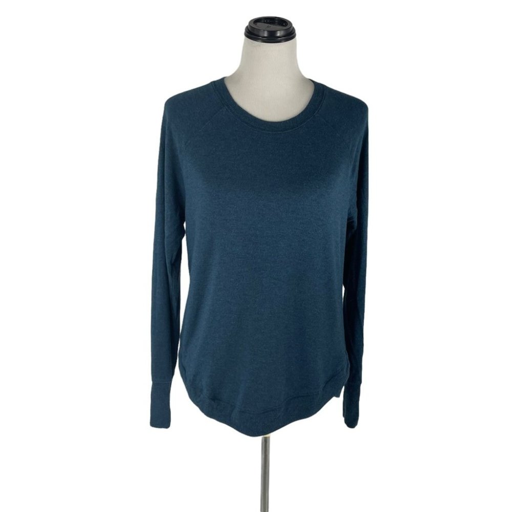 Athleta Long Sleeve Top